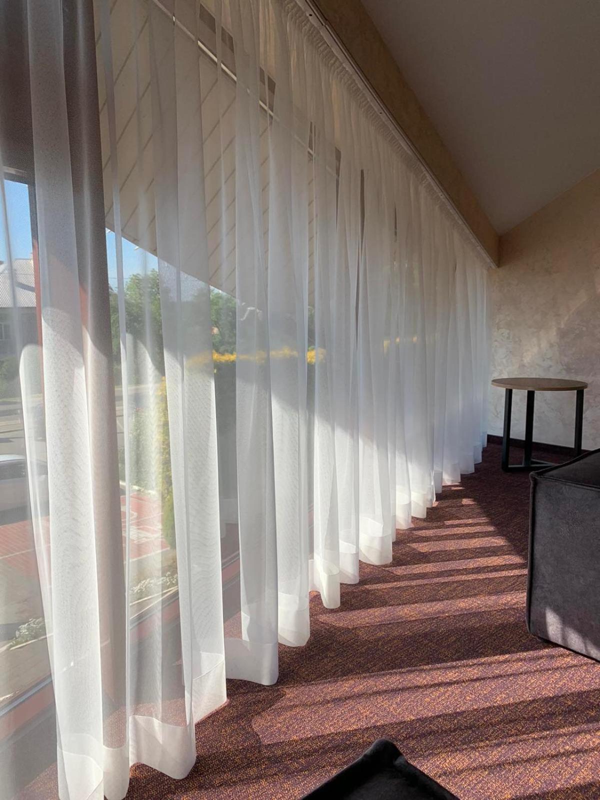Arta City Hotel Yavoriv  Exterior photo