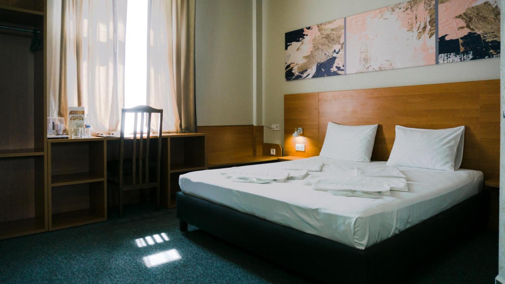 Arta City Hotel Yavoriv  Exterior photo